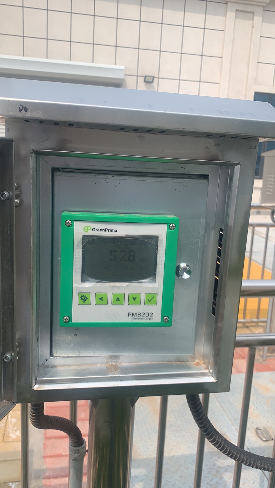 pH�����xPM8202P